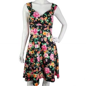Rocksteady Vibrant Floral Sweetheart Neck Fit and Flare Dress Large